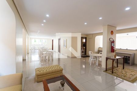 Apartamento para alugar com 307m², 4 quartos e 2 vagas Apartamento para alugar com 307m², 4 quartos e 2 vagasSalão de Festas