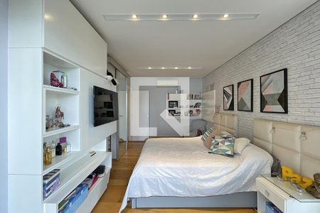 Casa à venda com 600m², 4 quartos e 4 vagasSuíte 2