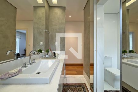 Casa à venda com 600m², 4 quartos e 4 vagasBanheiro Social - Toucador