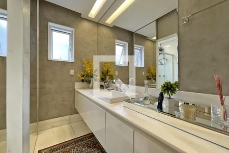 Casa à venda com 600m², 4 quartos e 4 vagasBanheiro Social - Toucador