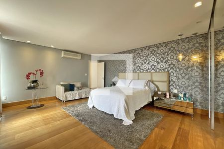 Casa à venda com 600m², 4 quartos e 4 vagasSuíte Master