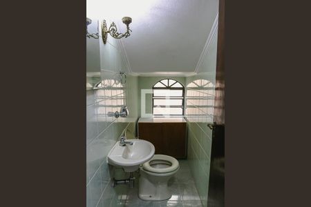 Banheiro Social de casa para alugar com 3 quartos, 160m² em Vila Nova Mazzei, São Paulo
