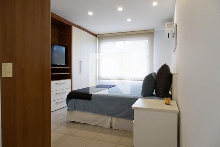 Casa à venda com 220m², 4 quartos e 3 vagas Casa à venda com 220m², 4 quartos e 3 vagasSuíte 2