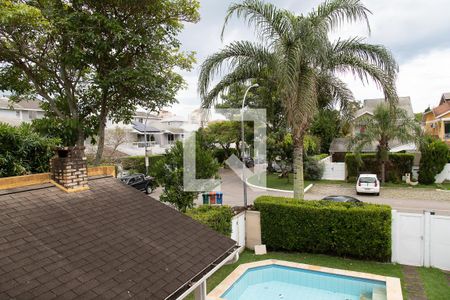 Casa à venda com 220m², 4 quartos e 3 vagas Casa à venda com 220m², 4 quartos e 3 vagasVista da varanda do quarto 1