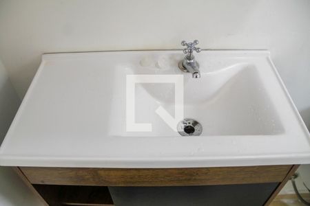 Apartamento à venda com 76m², 3 quartos e 2 vagasBanheiro da Suíte