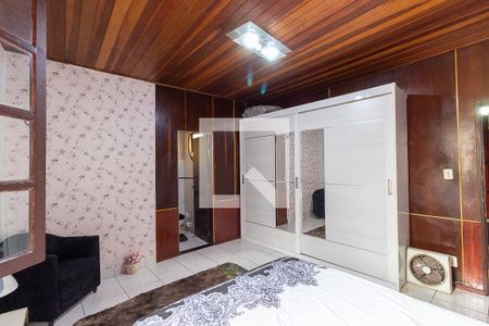 Casa à venda com 143m², 4 quartos e 2 vagasQuarto Suíte