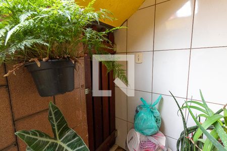 Casa à venda com 143m², 4 quartos e 2 vagasCorredor