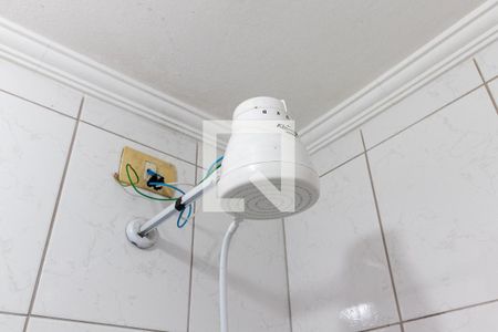 Casa à venda com 143m², 4 quartos e 2 vagasChuveiro