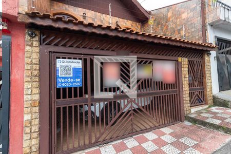 Casa à venda com 143m², 4 quartos e 2 vagasFachada