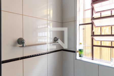 Casa à venda com 143m², 4 quartos e 2 vagasBanheiro 3