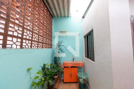 Casa à venda com 143m², 4 quartos e 2 vagasLavanderia