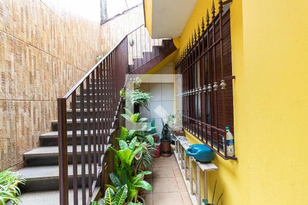 Casa à venda com 143m², 4 quartos e 2 vagasCorredor