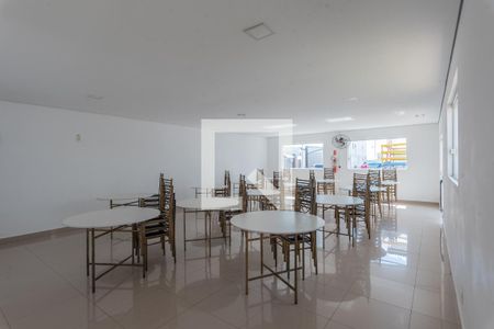 Apartamento à venda com 45m², 2 quartos e 1 vaga Apartamento à venda com 45m², 2 quartos e 1 vagaÁrea comum - Salão de festas