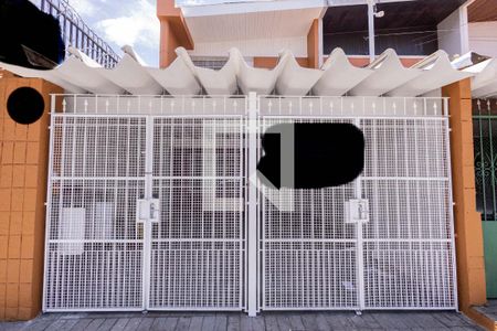 Casa à venda com 100m², 2 quartos e sem vagaFachada