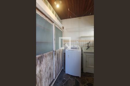 Apartamento à venda com 120m², 2 quartos e 2 vagasArea de serviço