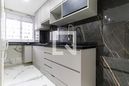 Apartamento para alugar com 45m², 2 quartos e sem vaga Apartamento para alugar com 45m², 2 quartos e sem vagaCozinha e Área de Serviço