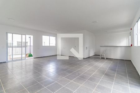 Apartamento para alugar com 45m², 2 quartos e sem vaga Apartamento para alugar com 45m², 2 quartos e sem vagaÁrea comum - Salão de festas 2