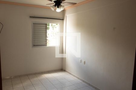 Suíte de apartamento para alugar com 3 quartos, 90m² em Saraiva, Uberlândia