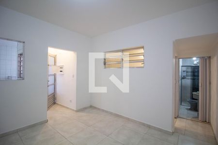 Sala de casa para alugar com 5 quartos, 120m² em Jardim Lideranca, São Paulo