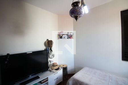 Casa à venda com 285m², 4 quartos e 4 vagasQuarto 3