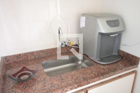 Casa à venda com 285m², 4 quartos e 4 vagasSala 2