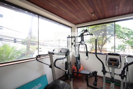 Casa à venda com 285m², 4 quartos e 4 vagasVaranda 