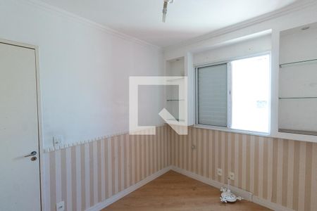Quarto 1 de apartamento para alugar com 2 quartos, 43m² em Vila Talarico, São Paulo