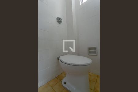 Apartamento à venda com 70m², 2 quartos e 1 vaga Apartamento à venda com 70m², 2 quartos e 1 vagaBanheiro 2