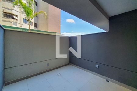 Studio à venda com 34m², 1 quarto e sem vaga Studio à venda com 34m², 1 quarto e sem vagaSacada