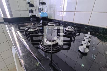 Apartamento à venda com 51m², 2 quartos e 1 vaga Apartamento à venda com 51m², 2 quartos e 1 vagaCozinha e Área de Serviço