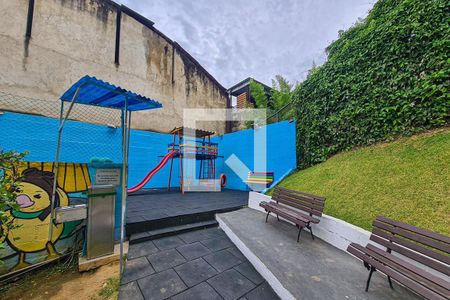 Apartamento à venda com 51m², 2 quartos e 1 vaga Apartamento à venda com 51m², 2 quartos e 1 vagaÁrea Comum - Playground