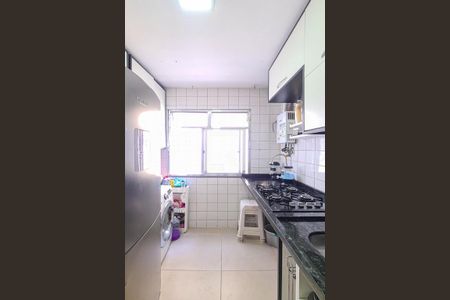 Apartamento à venda com 51m², 2 quartos e 1 vaga Apartamento à venda com 51m², 2 quartos e 1 vagaCozinha e Área de Serviço