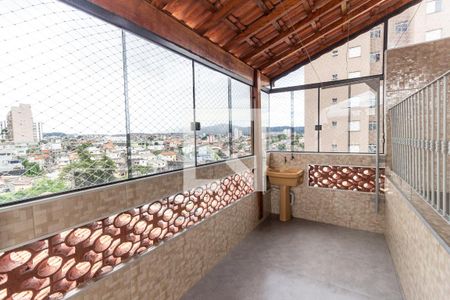 Casa à venda com 185m², 5 quartos e 2 vagas Casa à venda com 185m², 5 quartos e 2 vagasÁrea de serviço casa 2