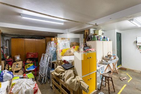 Casa à venda com 277m², 5 quartos e 3 vagas Casa à venda com 277m², 5 quartos e 3 vagasGaragem