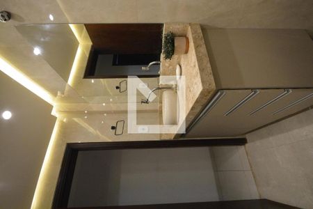 Apartamento à venda com 200m², 3 quartos e 2 vagasBanheiro social