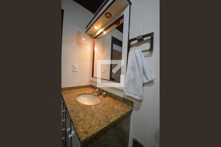 Apartamento à venda com 200m², 3 quartos e 2 vagasBanheiro de serviço