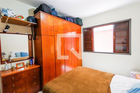 Casa à venda com 104m², 3 quartos e 2 vagas Casa à venda com 104m², 3 quartos e 2 vagasQuarto 2