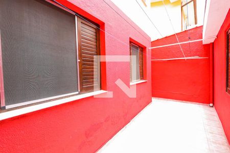 Casa à venda com 104m², 3 quartos e 2 vagas Casa à venda com 104m², 3 quartos e 2 vagasQuintal