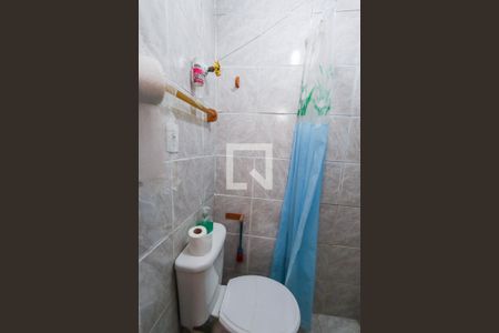 Casa à venda com 104m², 3 quartos e 2 vagas Casa à venda com 104m², 3 quartos e 2 vagasBanheiro de Serviço