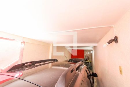 Casa à venda com 104m², 3 quartos e 2 vagas Casa à venda com 104m², 3 quartos e 2 vagasGaragem