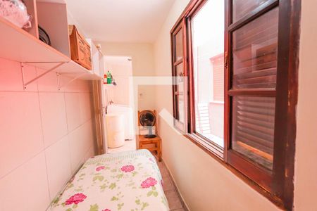 Casa à venda com 104m², 3 quartos e 2 vagas Casa à venda com 104m², 3 quartos e 2 vagasQuarto de Serviço