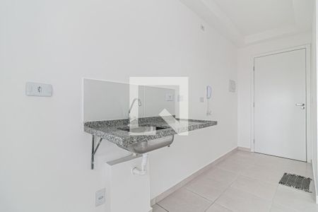 Sala/Cozinha de kitnet/studio para alugar com 1 quarto, 32m² em Vila Guilhermina, São Paulo
