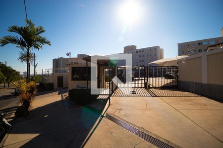 Apartamento à venda com 47m², 2 quartos e 1 vaga Apartamento à venda com 47m², 2 quartos e 1 vagaFachada