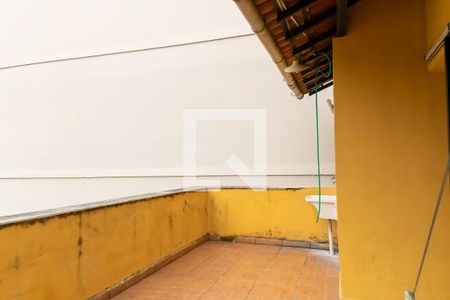 Casa à venda com 289m², 3 quartos e 3 vagas Casa à venda com 289m², 3 quartos e 3 vagasTerraço