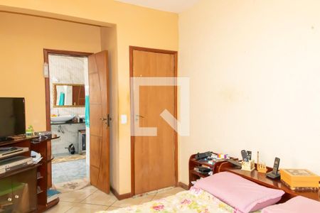 Casa à venda com 289m², 3 quartos e 3 vagas Casa à venda com 289m², 3 quartos e 3 vagasQuarto Suíte 2º Pavimento