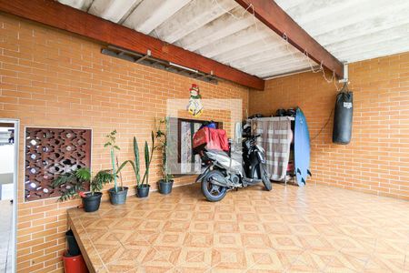 Casa à venda com 120m², 3 quartos e 2 vagas Casa à venda com 120m², 3 quartos e 2 vagasGaragem