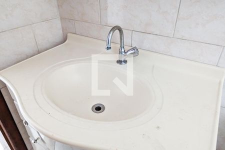 Casa à venda com 120m², 3 quartos e 2 vagas Casa à venda com 120m², 3 quartos e 2 vagasCasa 2  - Banheiro 2