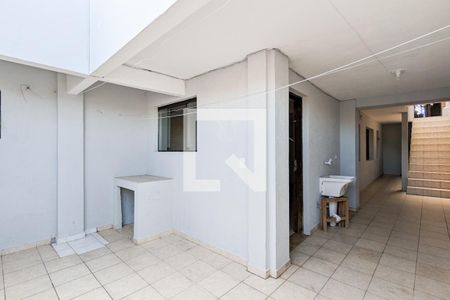 Casa à venda com 120m², 3 quartos e 2 vagas Casa à venda com 120m², 3 quartos e 2 vagasCasa 2  - Área de serviço 2