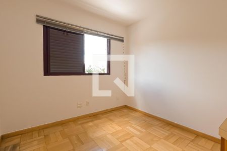 Apartamento à venda com 85m², 3 quartos e 1 vagaQuarto 2