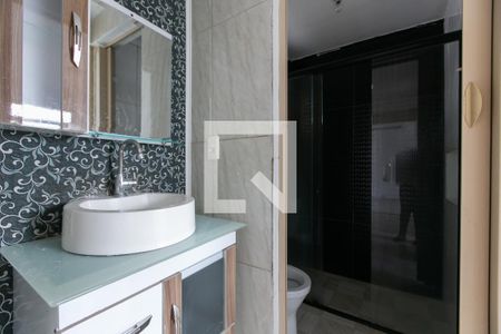 Apartamento à venda com 60m², 2 quartos e 1 vaga Apartamento à venda com 60m², 2 quartos e 1 vagaBanheiro